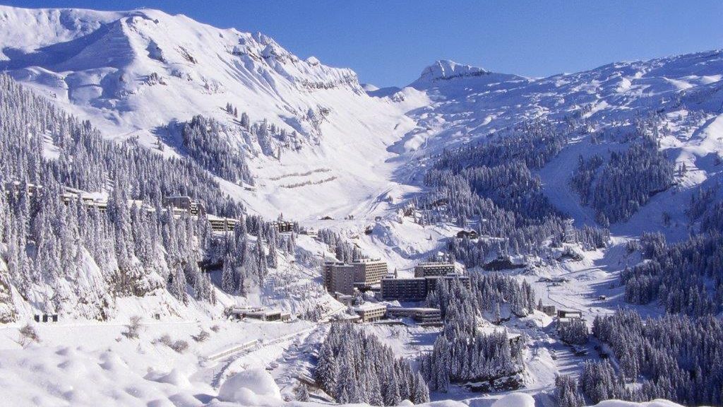 Dvě tváře lyžařské Francie: Železobetonová utopie i kouzelný zapadákov